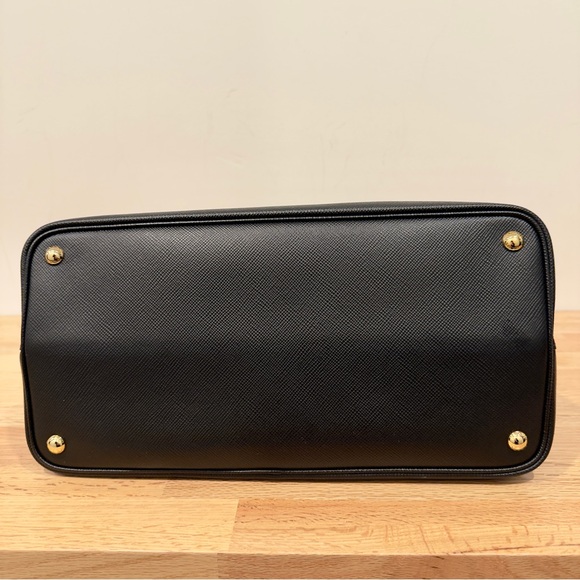 Prada Saffiano Large Double Bag (discontinued) - Picture 8 of 16